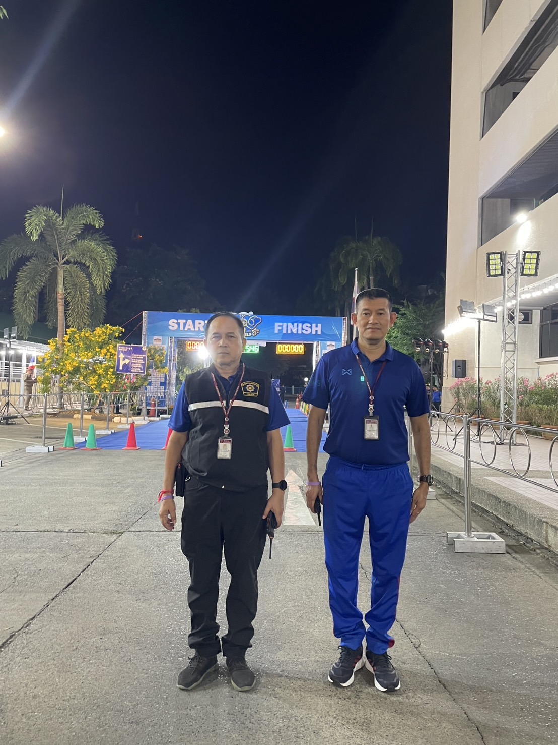 23 ก.พ.68 เวลา 03.28 น. บางเขน 4,41 ว.10 บริเวณ ด้านหน้าเวทีภายใน รพ.สัตว์