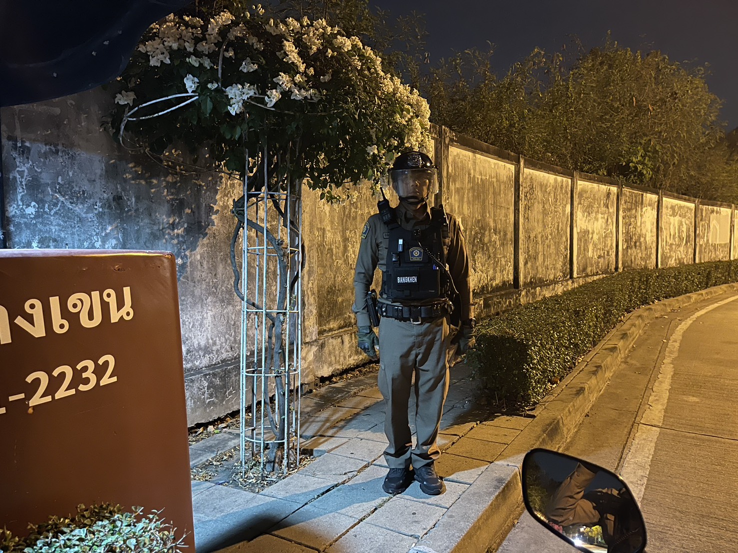 18 ธ.ค. 68 เวลา 01.35 น. บางเขน 22,20 และบางเขน1263 ว.4 รอบเขตพระราชฐานฯ บางเขน เหตุการณ์ทั่วไปปกติ