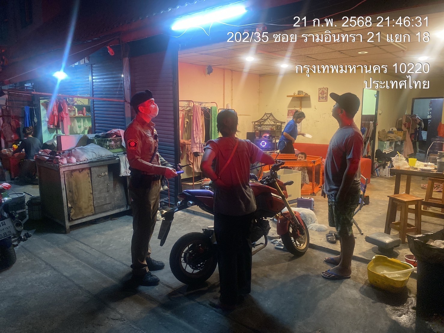 21 ก.พ.68 เวลา 21.56 น. บางเขน20ว.4 ตรวจเยี่ยมคุ้มครองพยาน ซอยรามอินทรา21 แยก 18 เหตุการณ์ทั่วไปปกติ