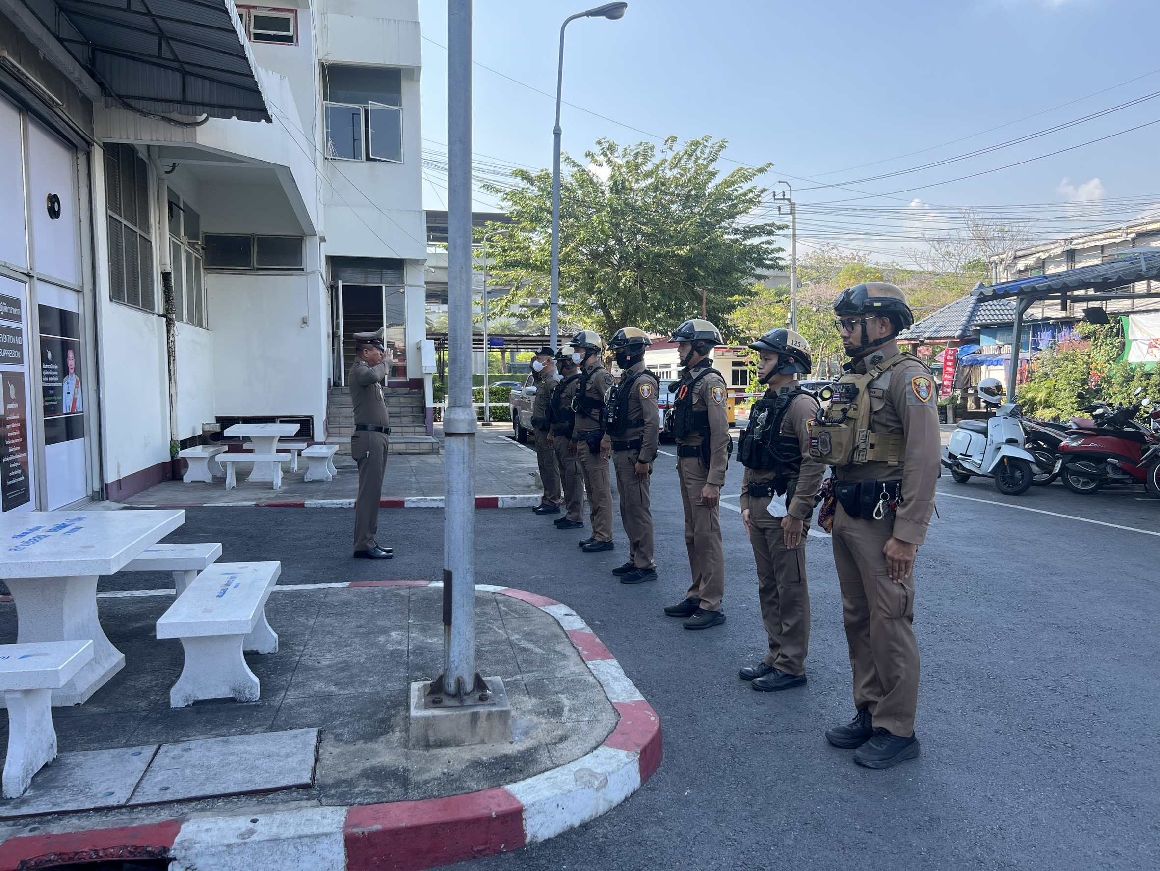 อบรมปล่อยแถว สายตรวจชุดปฎิบัติการที่ 2 ผลัด 16.00 -24.00 น.